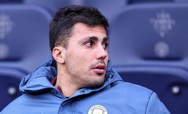 Rodri trở lại, thổi luồng sinh khí mới vào cuộc đua top 4 của Man City