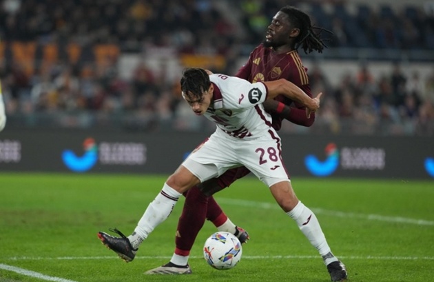 Huyền thoại Ranieri và trận đấu cuối cùng đầy cảm xúc tại Roma