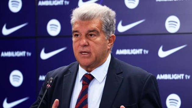 Barcelona và cơ hội vàng vụt mất Nico Williams: Sự do dự khó hiểu của Chủ tịch Laporta