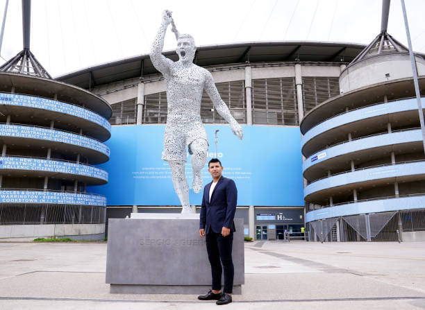 Sân vận động Etihad: Từ đường chạy điền kinh đến biểu tượng của Manchester City
